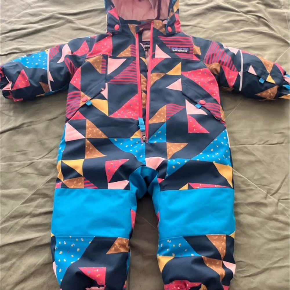 Patagonia baby snow-pile one piece